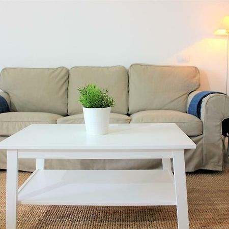 קורלחו Apartment By Marina מראה חיצוני תמונה