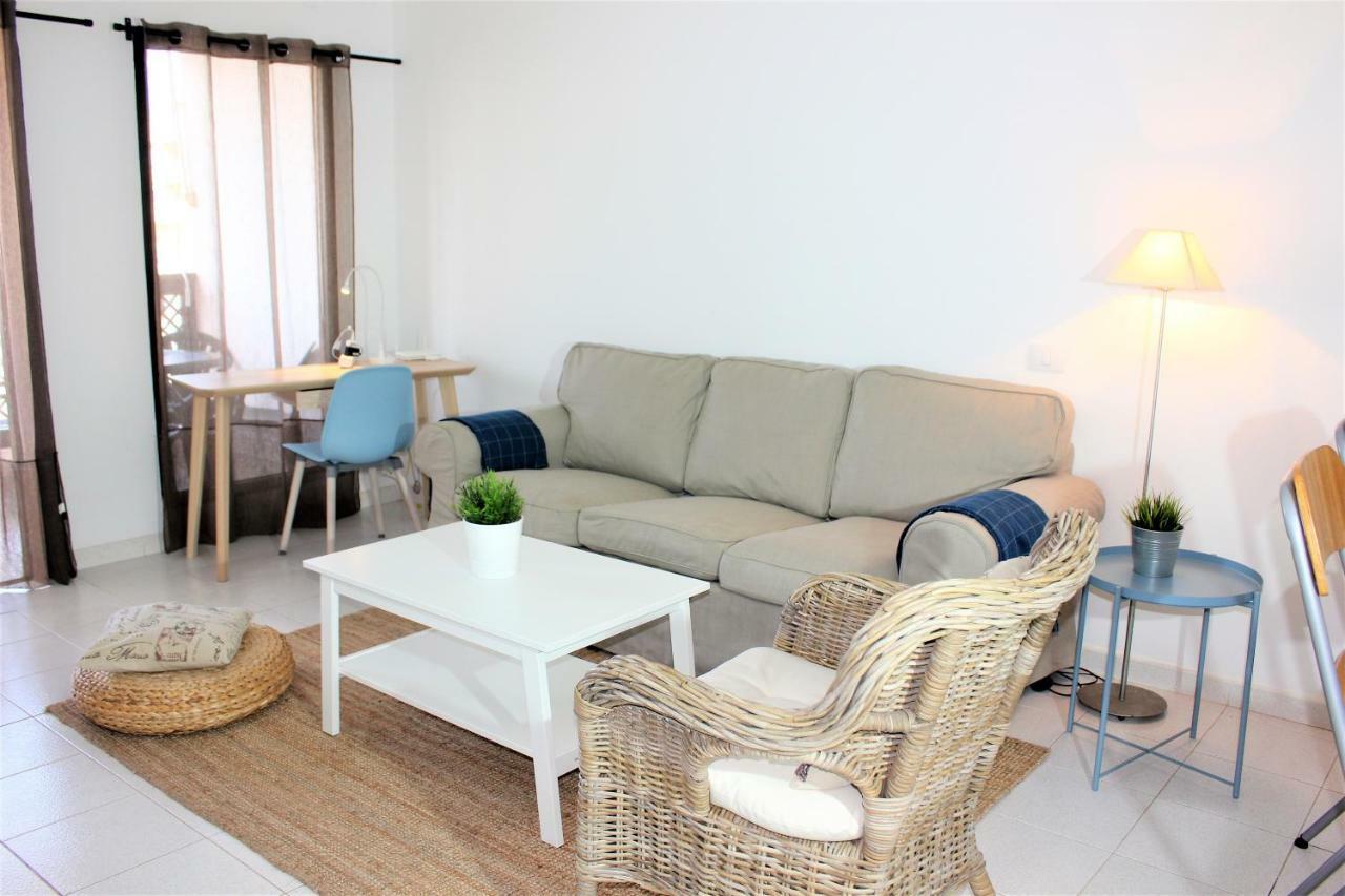 קורלחו Apartment By Marina מראה חיצוני תמונה