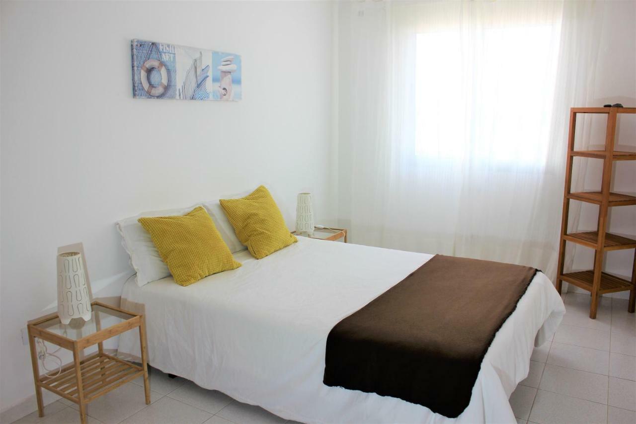 קורלחו Apartment By Marina מראה חיצוני תמונה