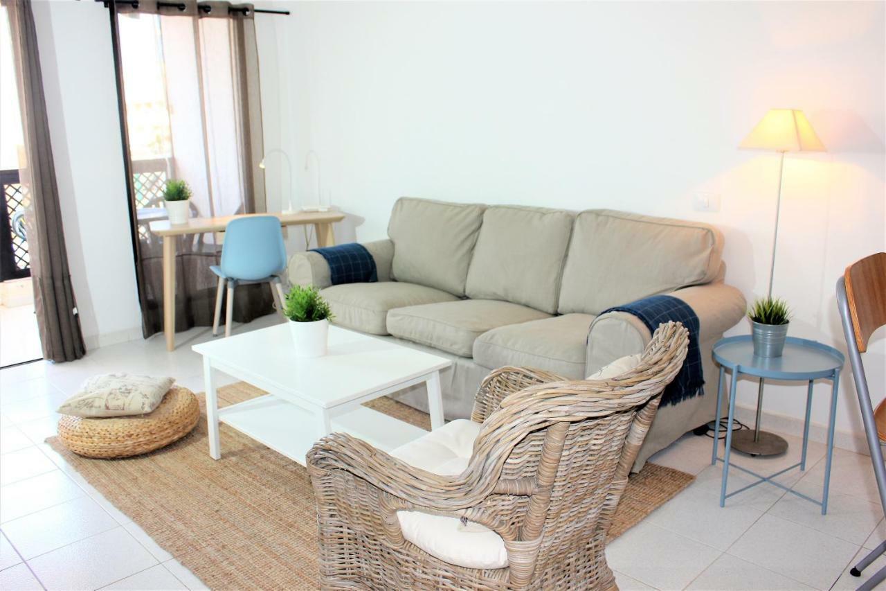 קורלחו Apartment By Marina מראה חיצוני תמונה